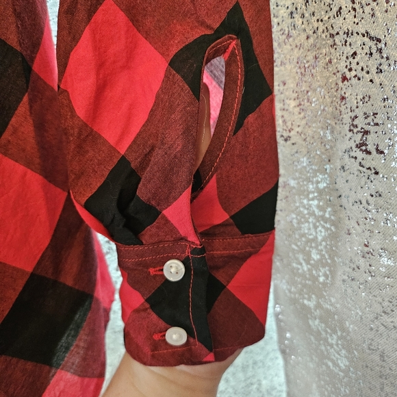 Crown and Ivy Bufflo Plaid NWT $79.50 retail - Picture 3 of 6